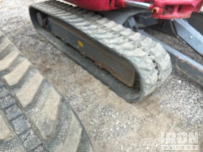 Takeuchi TB240 Mini excavadoras < 7t