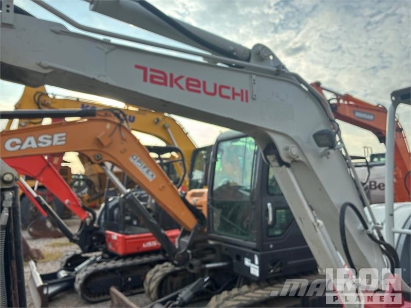 Takeuchi TB240 Mini excavadoras < 7t
