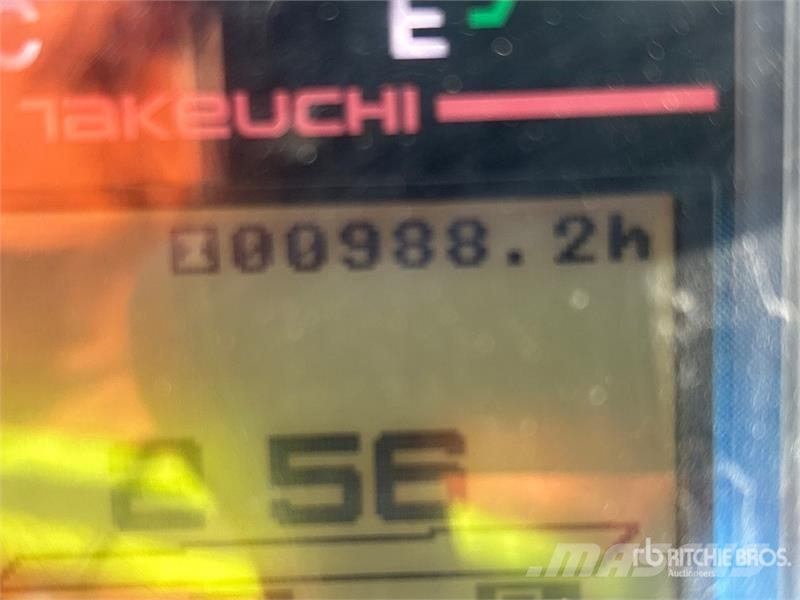 Takeuchi TB240 Miniescavatori