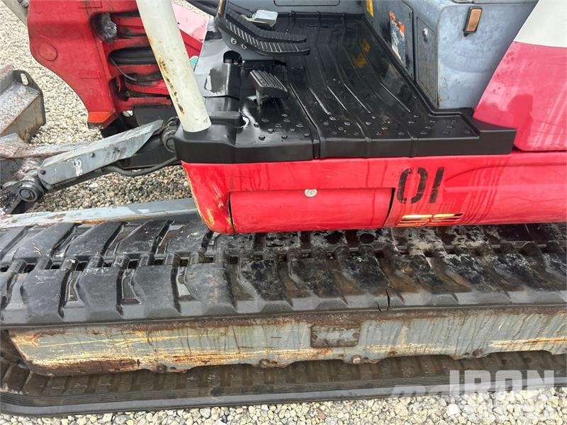Takeuchi TB260 Minigrävare < 7t