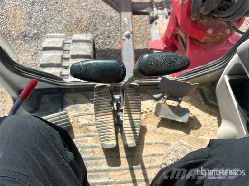 Takeuchi TB260 حفارات صغيرة أقل من 7 طن (حفارات صغيرة)
