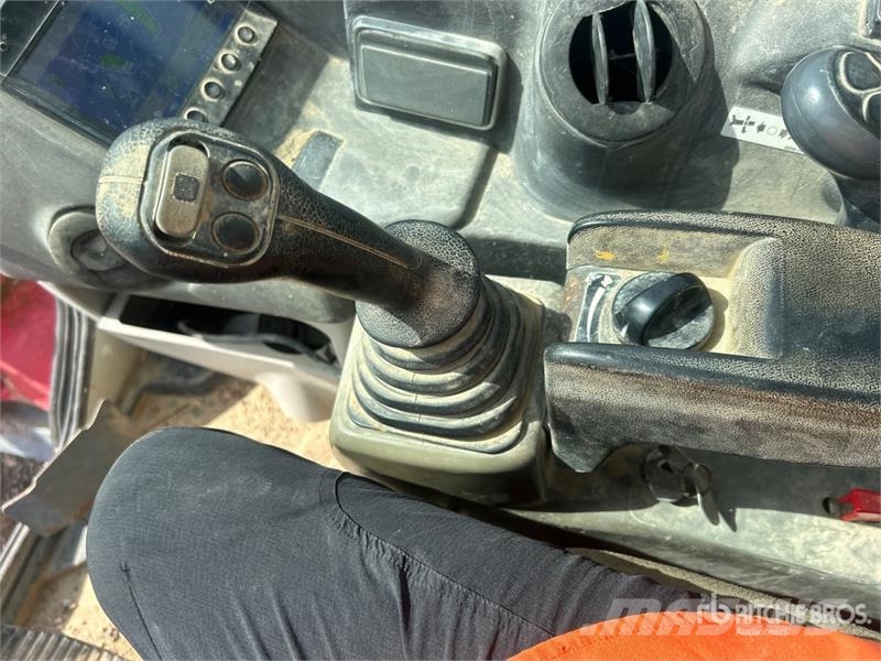 Takeuchi TB260 حفارات صغيرة أقل من 7 طن (حفارات صغيرة)