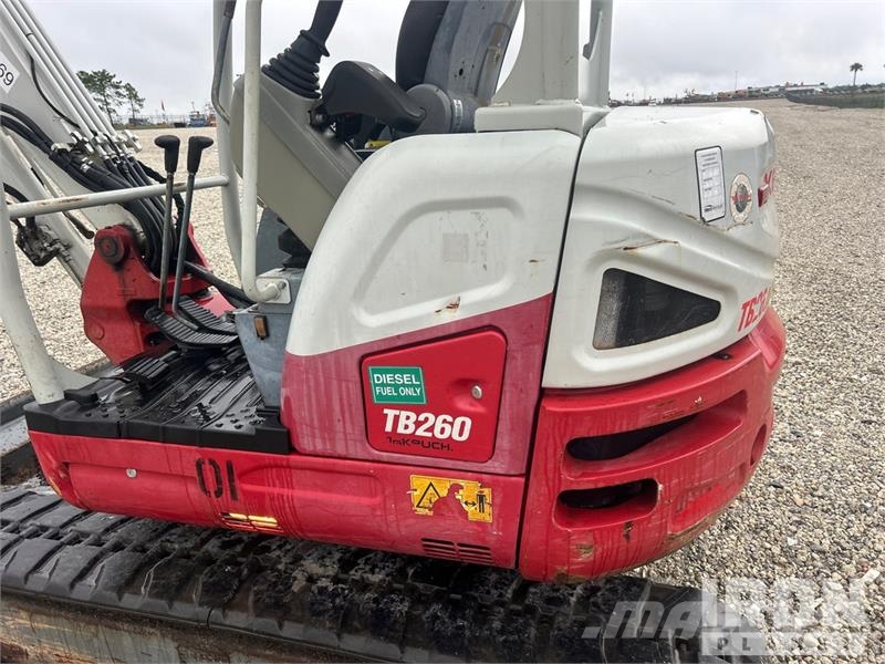 Takeuchi TB260 Minigrävare < 7t
