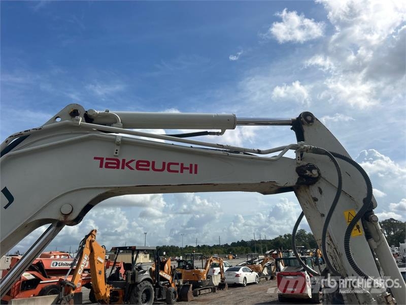Takeuchi TB260 حفارات صغيرة أقل من 7 طن (حفارات صغيرة)
