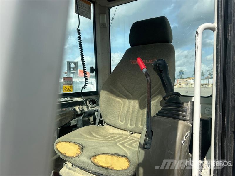 Takeuchi TB260 حفارات صغيرة أقل من 7 طن (حفارات صغيرة)