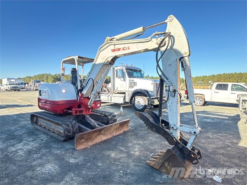 Takeuchi TB260 Mini bagri <7t