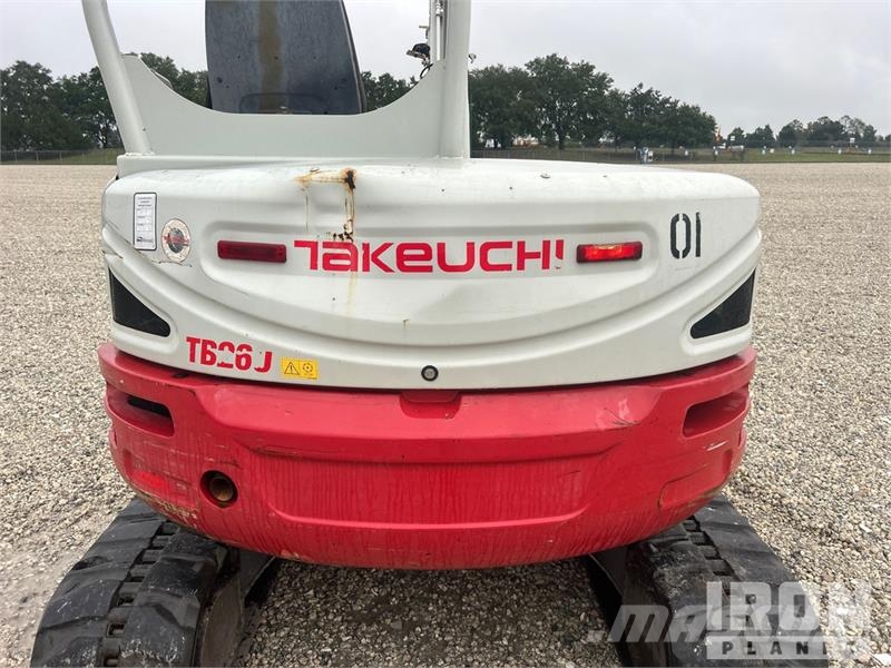 Takeuchi TB260 Minigrävare < 7t
