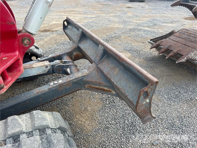 Takeuchi TB260 حفارات صغيرة أقل من 7 طن (حفارات صغيرة)