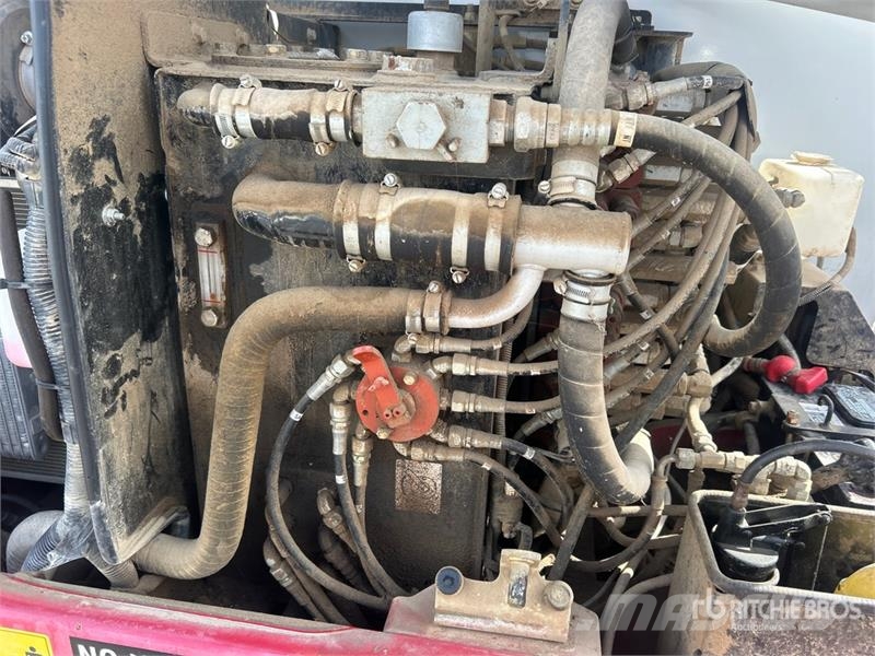 Takeuchi TB260 حفارات صغيرة أقل من 7 طن (حفارات صغيرة)