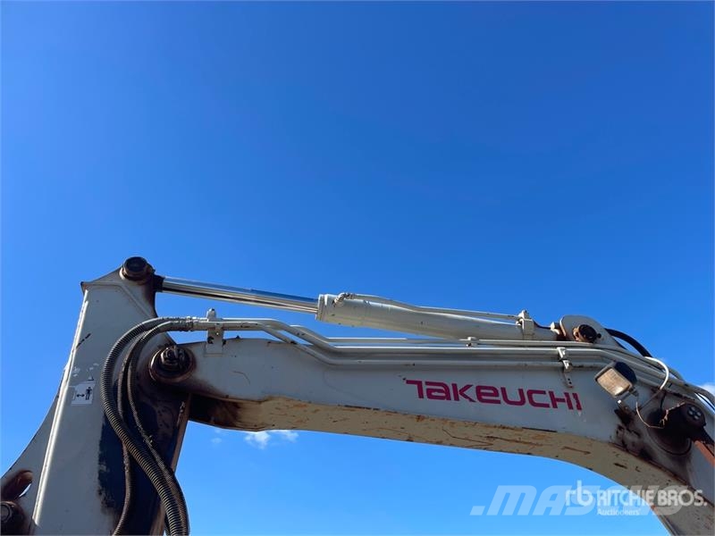 Takeuchi TB285 Tracked Excavator Crawler excavators