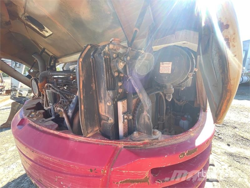 Takeuchi TB285 Tracked Excavator Crawler excavators