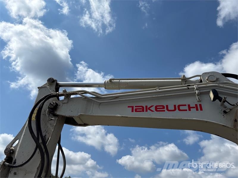 Takeuchi TB290 Mini bagri <7t