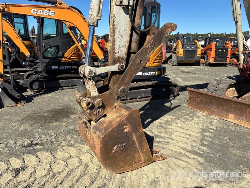 Takeuchi TB290 Pásová rýpadla