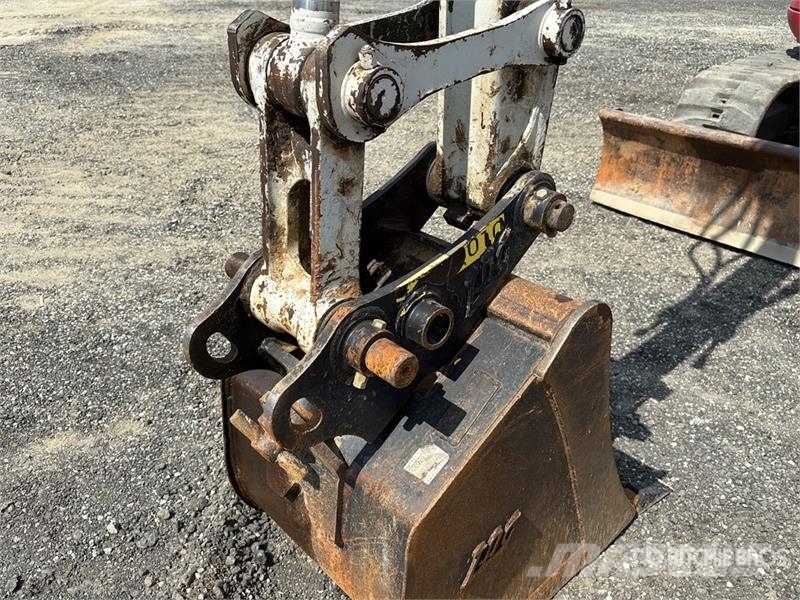 Takeuchi TB290 Mini bagri <7t