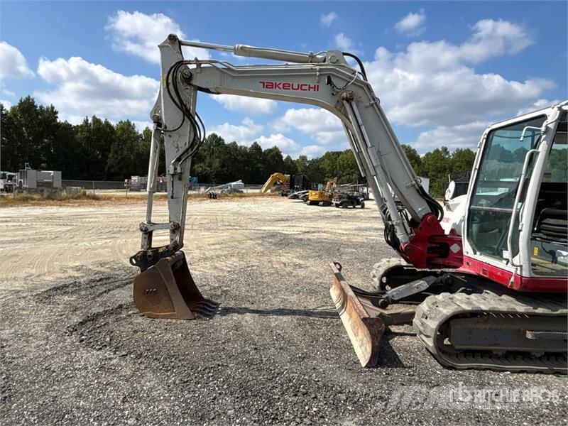 Takeuchi TB290 Mini bagri <7t