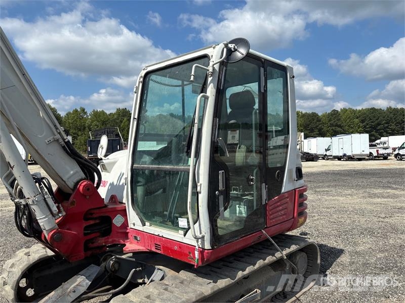Takeuchi TB290 Mini bagri <7t