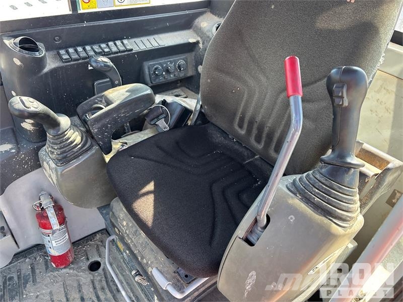 Takeuchi TB290 대형 굴삭기 29톤 이상