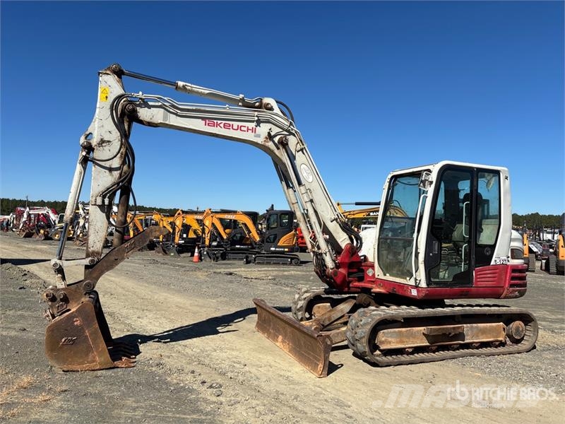 Takeuchi TB290 Pásová rýpadla