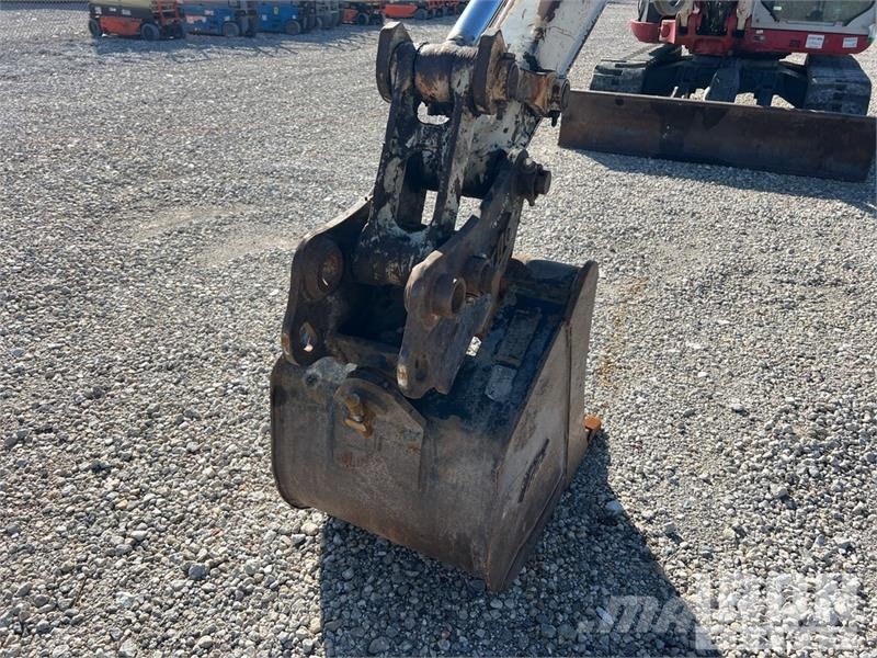 Takeuchi TB290 Bageri guseničari