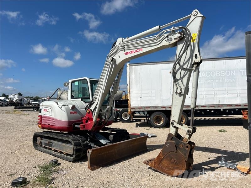 Takeuchi TB290 Miniescavatori