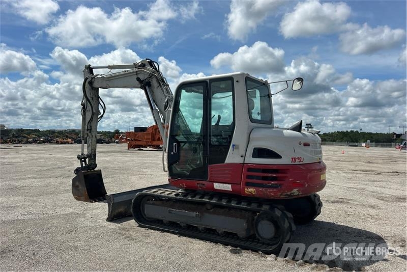 Takeuchi TB290 Crawler excavators