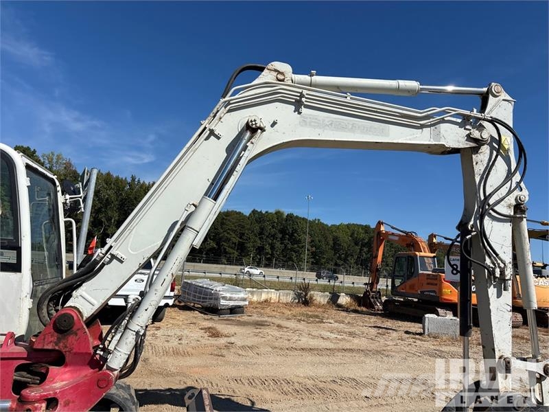 Takeuchi TB290 대형 굴삭기 29톤 이상