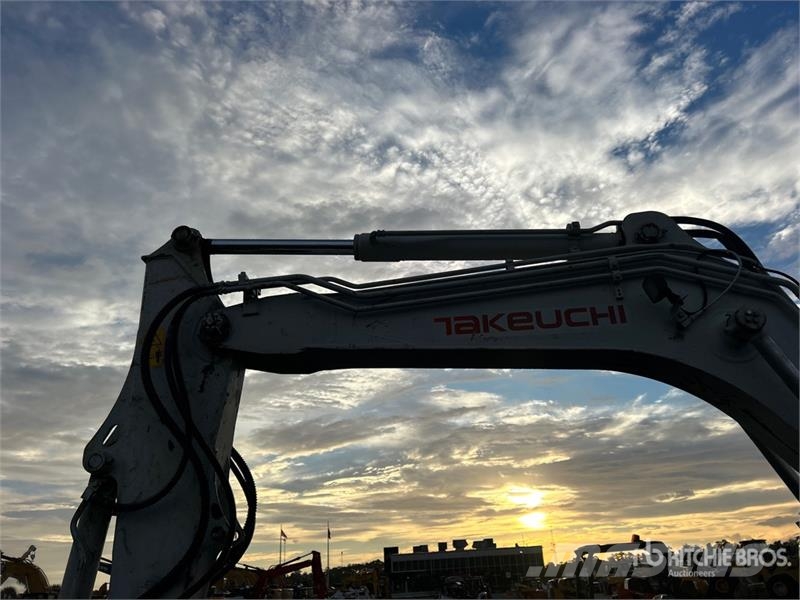 Takeuchi TB290C Mini Excavator Mini bagri <7t
