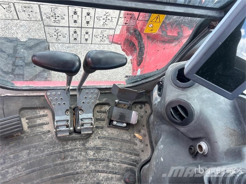 Takeuchi TB370 Tracked Excavator Верижен екскаватор