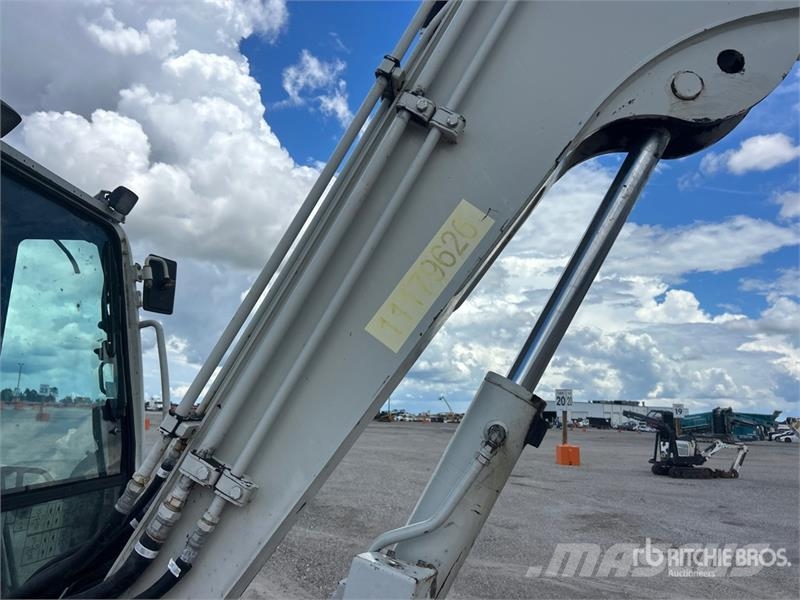 Takeuchi TB370 Tracked Excavator Верижен екскаватор