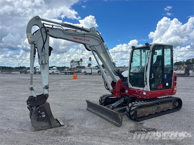 Takeuchi TB370 Tracked Excavator Верижен екскаватор