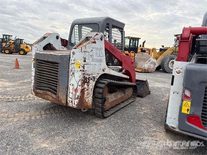 Takeuchi TL10 Kompaktrakodók