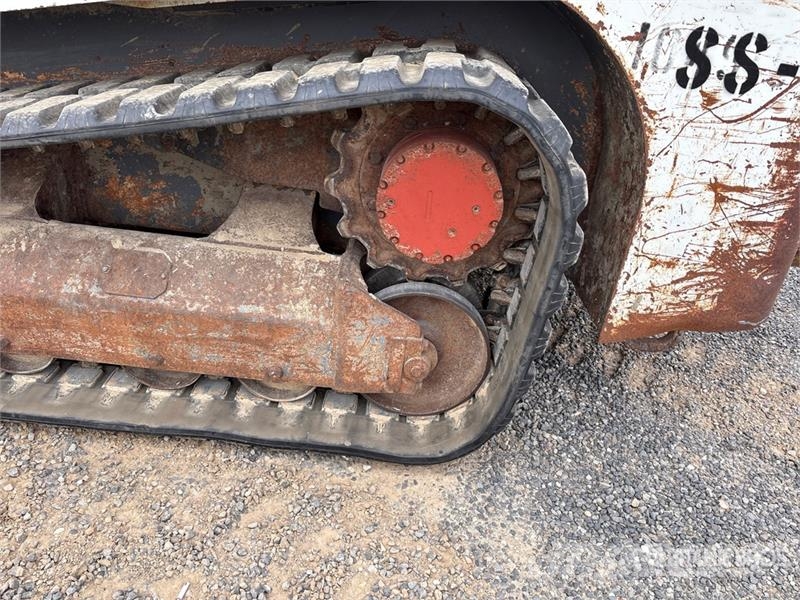 Takeuchi TL10 Kompaktrakodók