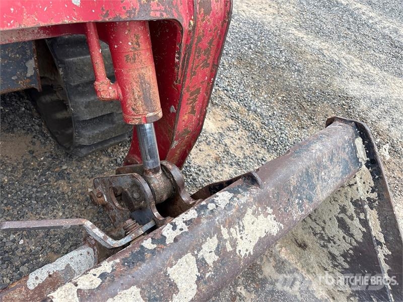 Takeuchi TL10 Kompaktrakodók