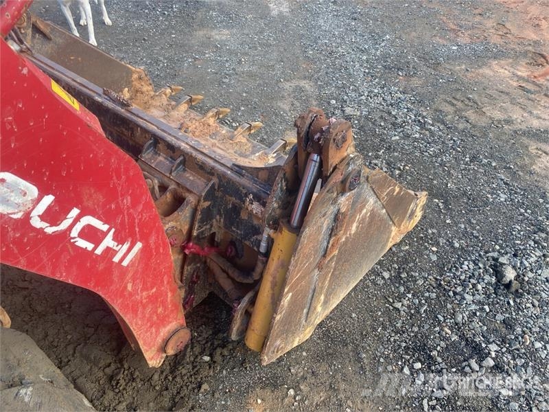 Takeuchi TL10V2 Compact Track Loader Minilæsser - skridstyret