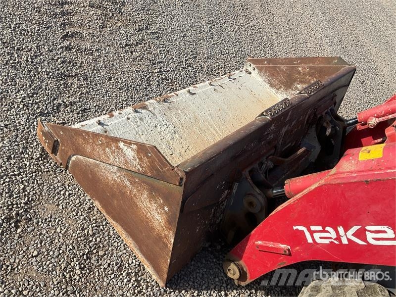 Takeuchi TL10V2 Compact Track Loader Kompaktrakodók