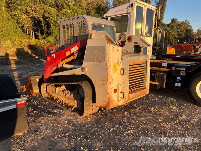 Takeuchi TL12 لوادر انزلاقية التوجيه