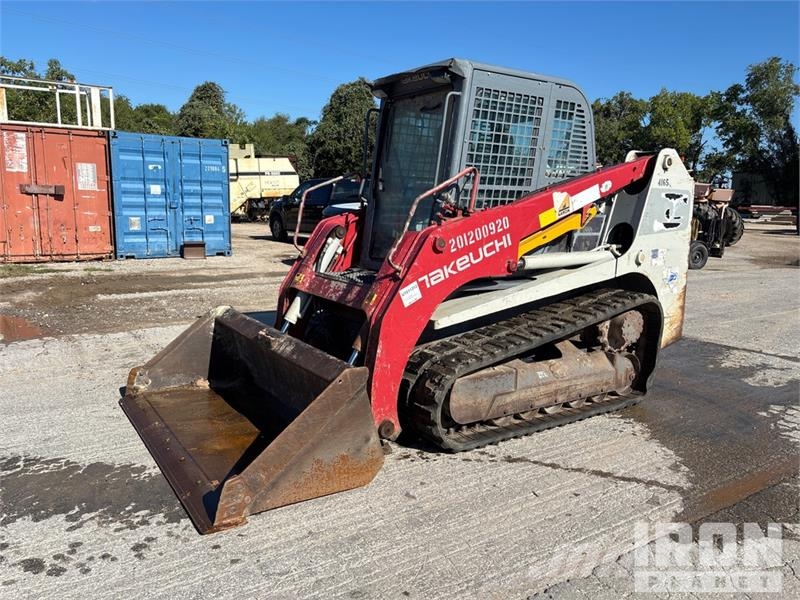 Takeuchi TL12 滑移轉向裝載機