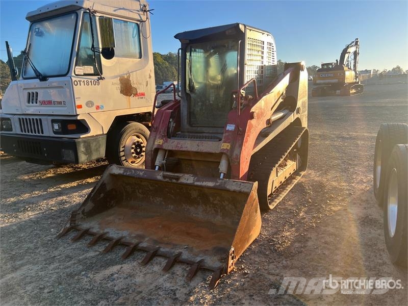 Takeuchi TL12 لوادر انزلاقية التوجيه
