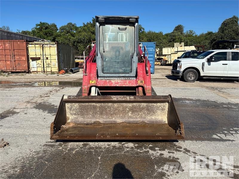 Takeuchi TL12 滑移轉向裝載機