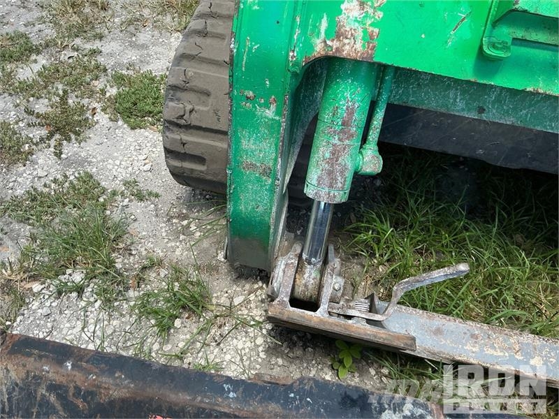 Takeuchi TL12R2 Two-Speed Compact Track Loader (Inoperable) Kompaktlader