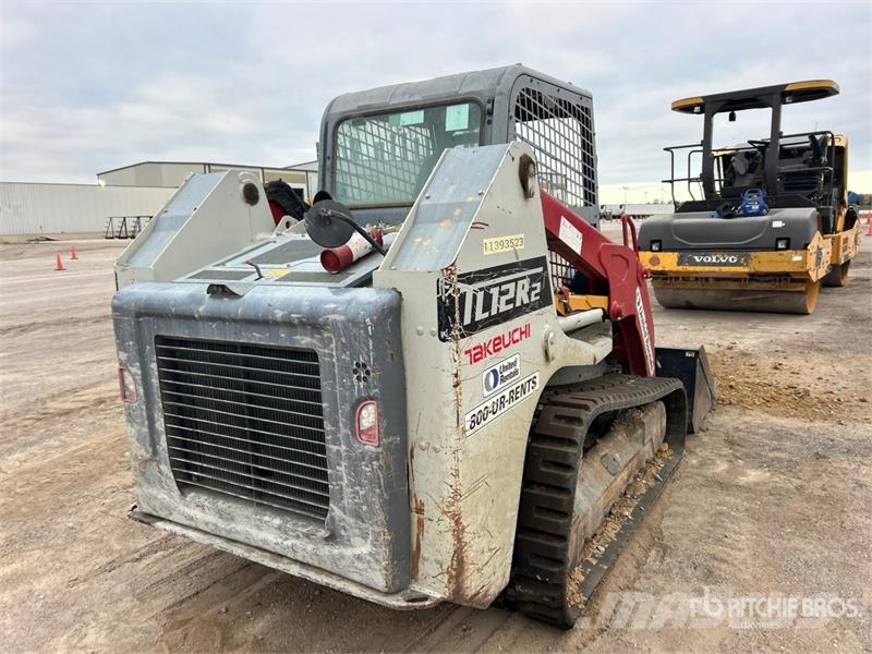 Takeuchi TL12R2 Two-Speed Compact Track Loader (Inoperable) لوادر انزلاقية التوجيه