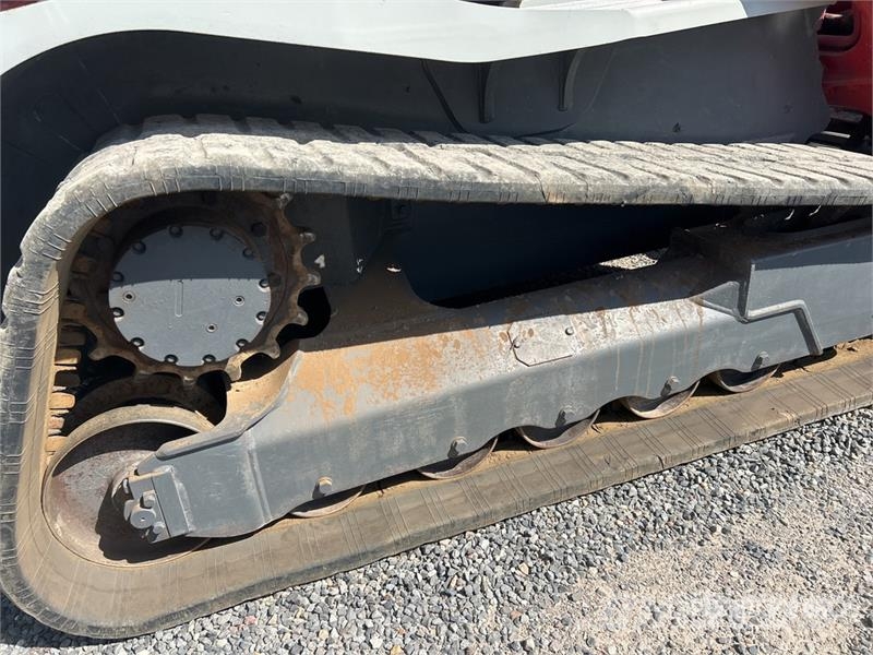 Takeuchi TL12V2 Lietoti riteņu kompaktiekrāvēji