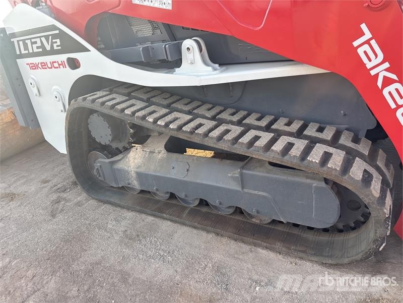 Takeuchi TL12V2 Skid steer loaders