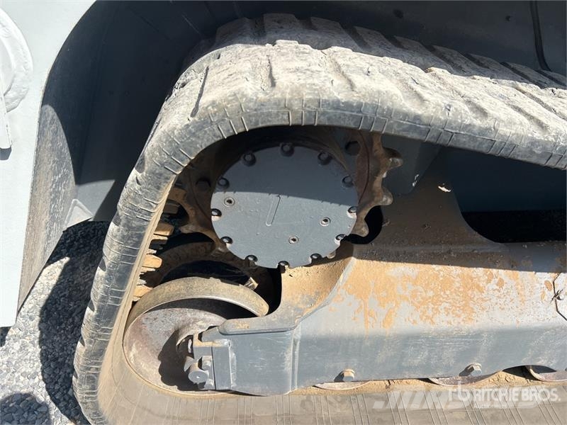 Takeuchi TL12V2 Lietoti riteņu kompaktiekrāvēji