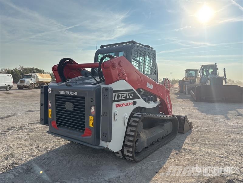 Takeuchi TL12V2 Skid steer loaders