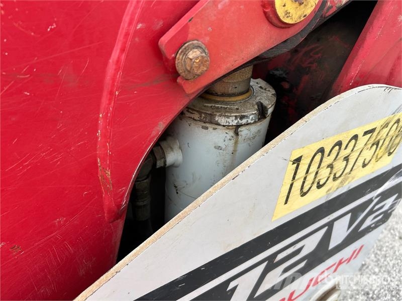 Takeuchi TL12V2 Kompaktlader