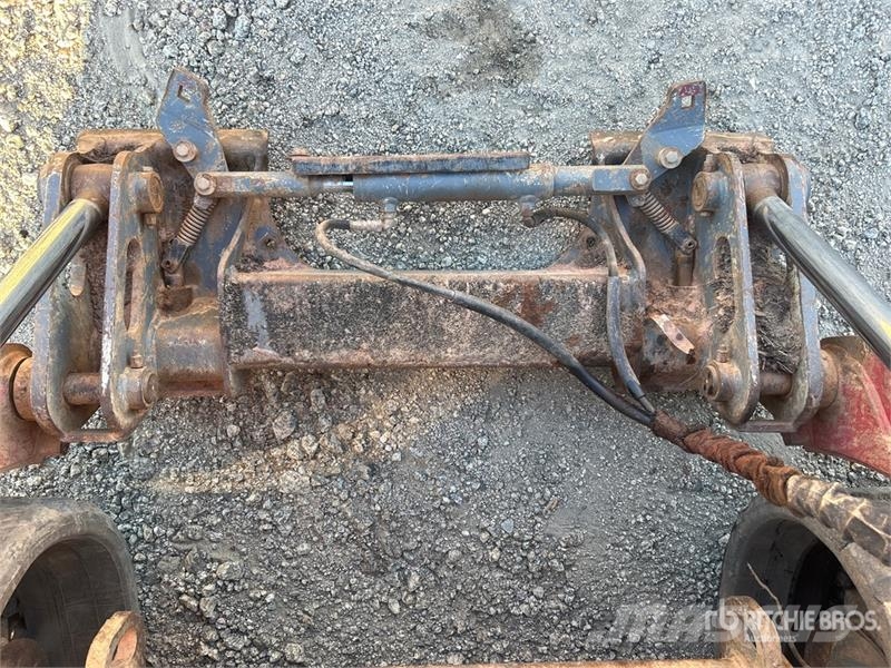 Takeuchi TL12V2 Skid steer mini nakladalci