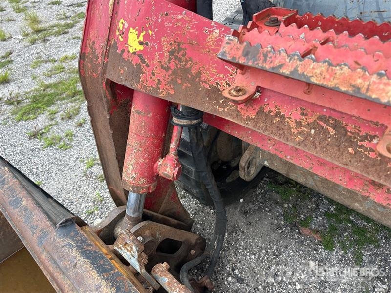 Takeuchi TL12V2 Kompaktlader