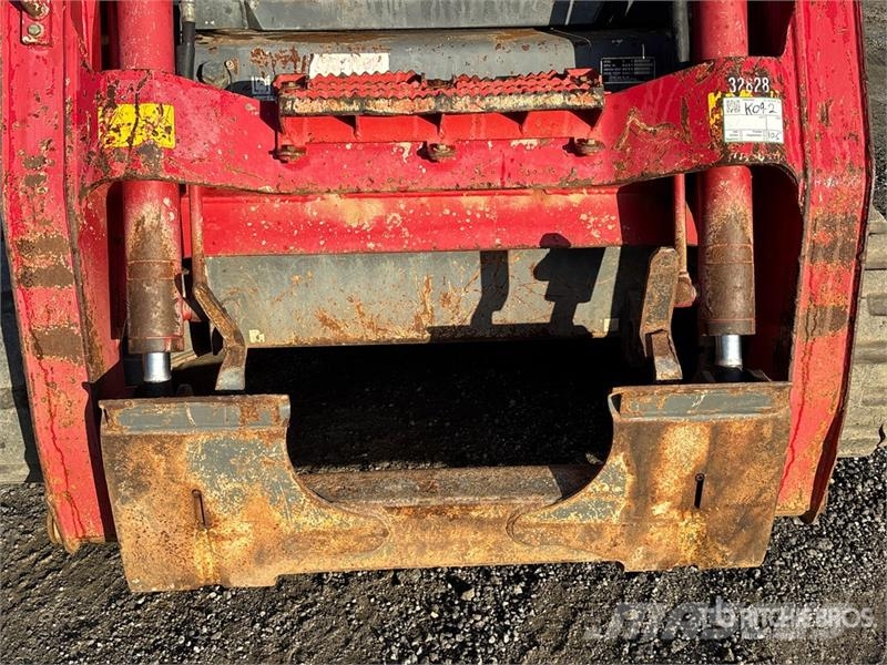 Takeuchi TL12V2 Kompaktlader