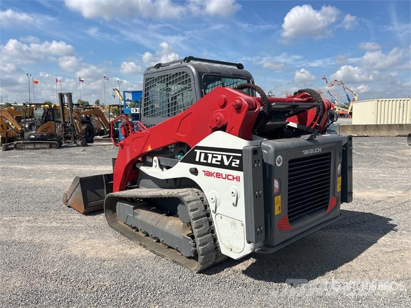 Takeuchi TL12V2 Lietoti riteņu kompaktiekrāvēji